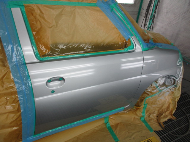 車の板金塗装とは 修理料金はいくらぐらい 自動車保険は使えるの カワグチ自動車株式会社